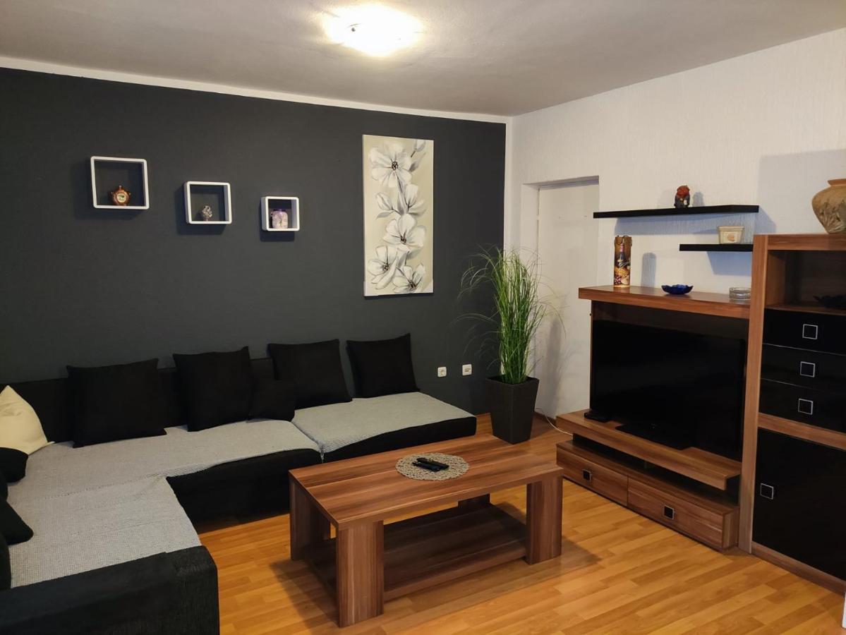 Apartment Cengo Kaštela Екстериор снимка